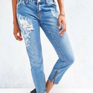 One teaspoon trashed free birds